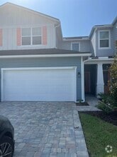 Building Photo - 207 Silver Myrtle Ct