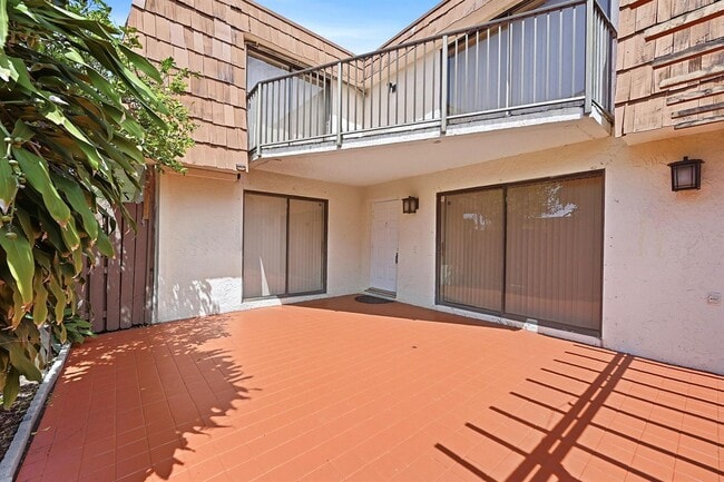 Foto del edificio - 8337 N Coral Cir