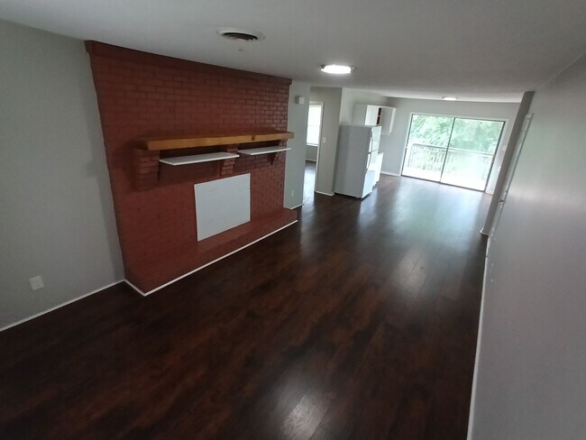 Foto del edificio - 52 Brianfield Dr