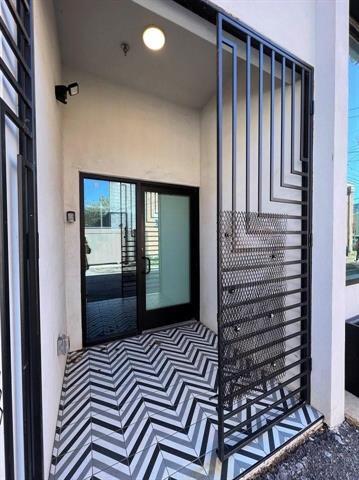 Foto principal - 3012 Clover St