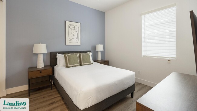 Foto del edificio - 8200 W Encanto Blvd