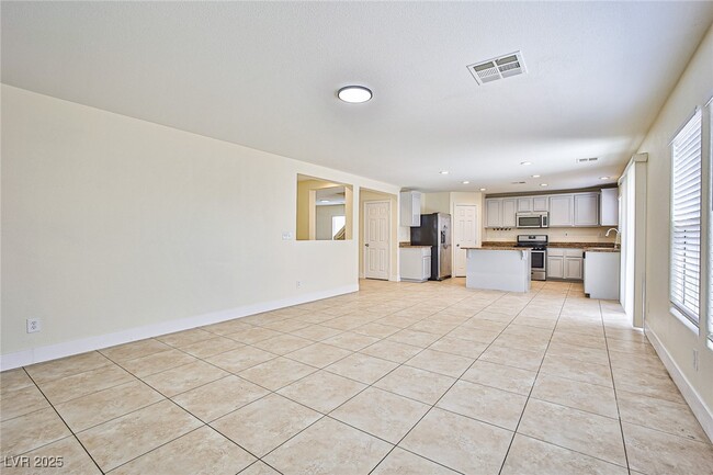 Building Photo - 8338 Lavender Jade Ct