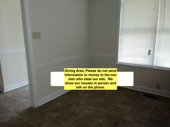 Foto del edificio - 609 Windcrest Dr
