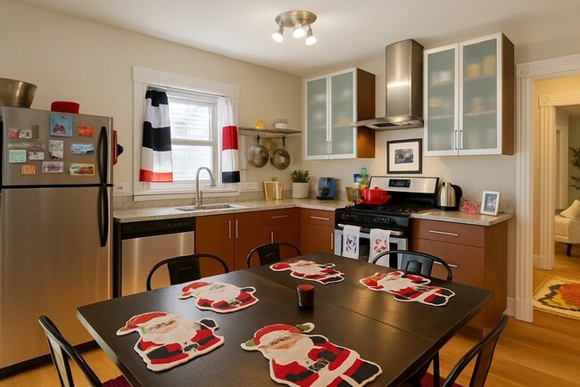 Foto del edificio - 456 Medford St