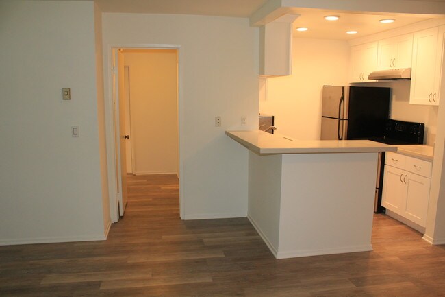 Foto del edificio - 7765 W 91st St