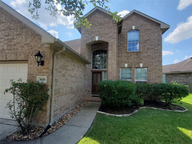 Foto del edificio - 3618 Orchard Valley Ln