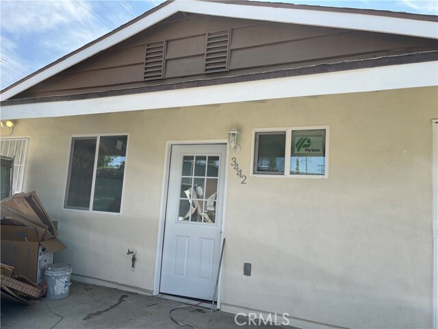 Foto principal - 3442 Russell St