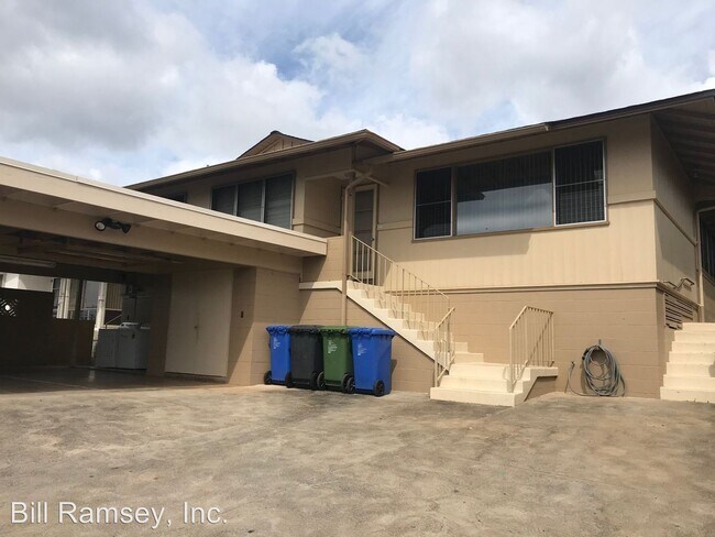 Building Photo - 3 br, 1.5 bath House - 2237 ALA MAHAMOE ST