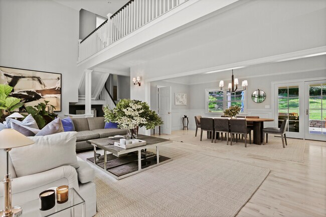 Foto del edificio - 220 Burr St