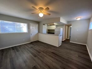 Building Photo - 1849 Richmond Ave.