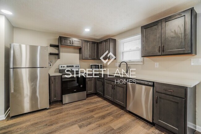 Building Photo - Charming 3 Bedroom in Grove City!
