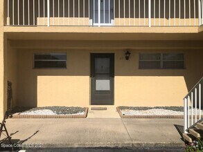 Building Photo - 2135 N Courtenay Pkwy