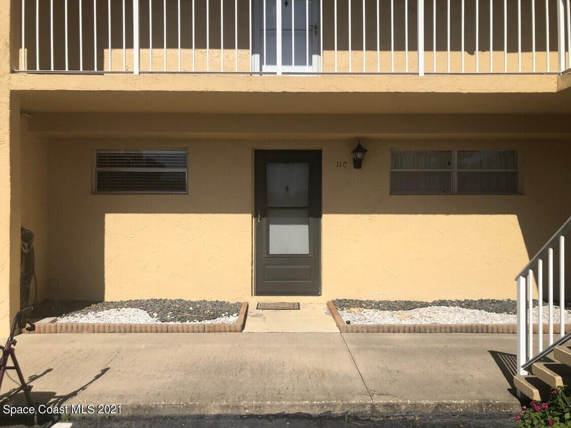 Foto principal - 2135 N Courtenay Pkwy