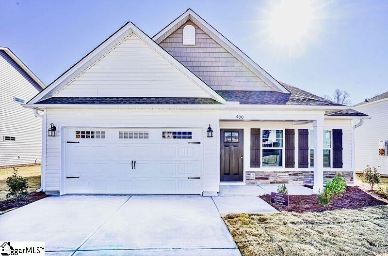 400 Chinchilla Dr, Fountain Inn, SC 29644 House Rental in Fountain