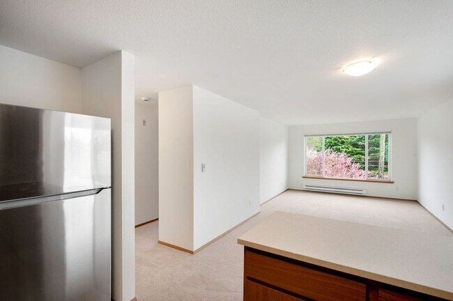 Foto del edificio - 4250 34th Ave W
