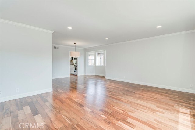 Building Photo - 861 Sandcastle Dr