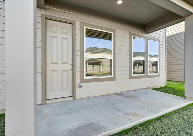 Building Photo - 18620 Louetta Creek Dr