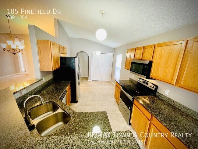 Building Photo - Celery Lake Rental
