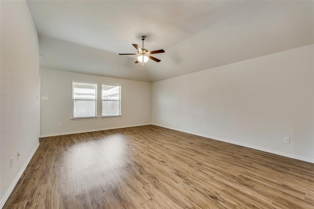 Building Photo - 413 Sandhurst Dr