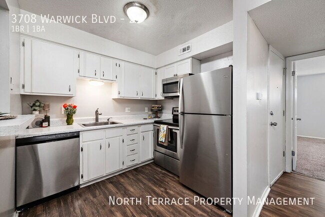 Foto del edificio - Vibe-Checked 1BR Apartment Just Minutes fr...