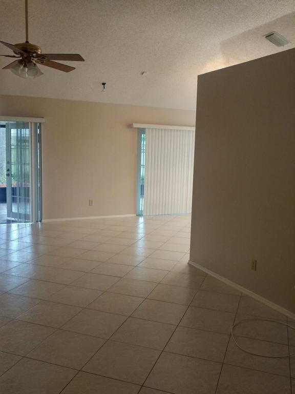 Building Photo - 770 Countryshire Lane
