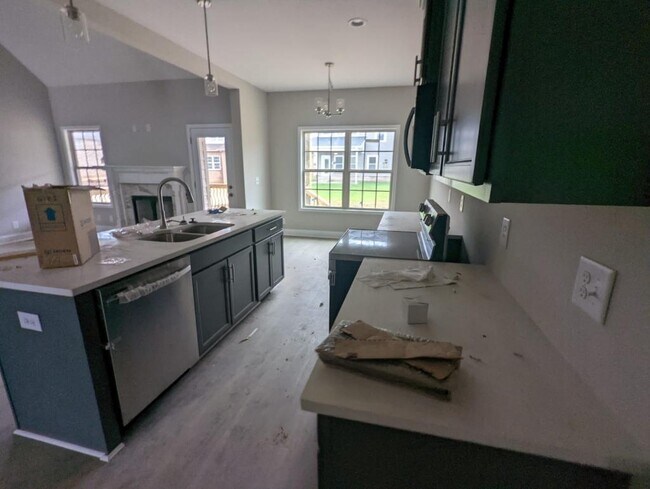 Building Photo - 478 Spiderwort Dr