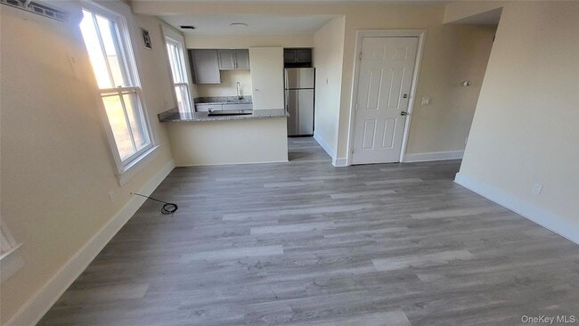 Building Photo - 216 Church St