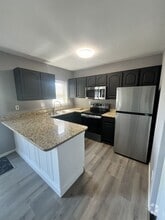 Building Photo - 146 Paladin Dr