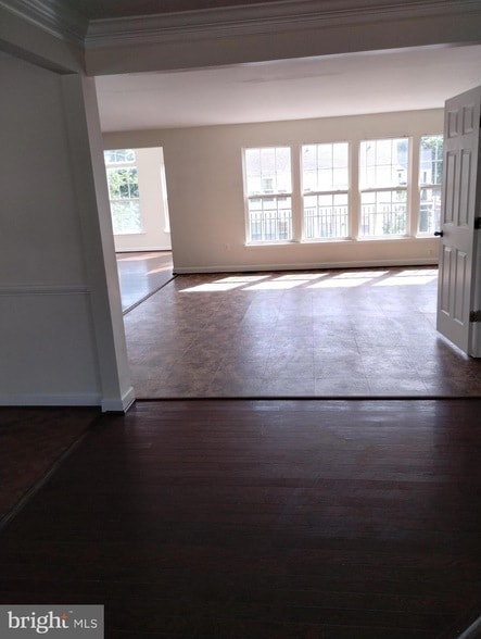 Foto del edificio - 5506 Silver Maple Lane