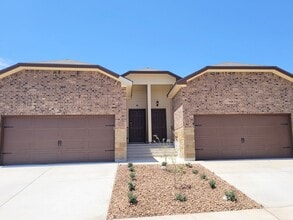 Building Photo - 9221 Groff Lndg