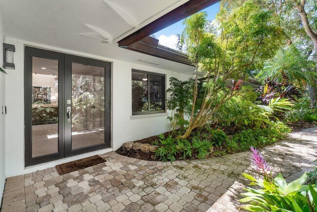 Building Photo - 5288 Boca Marina Cir S
