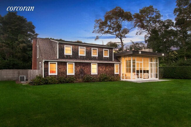 Foto del edificio - 53 Buell Ln Ext