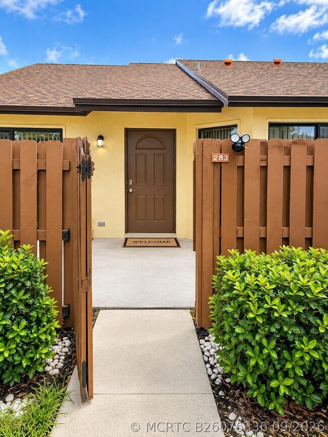 Building Photo - 283 Springdale Cir