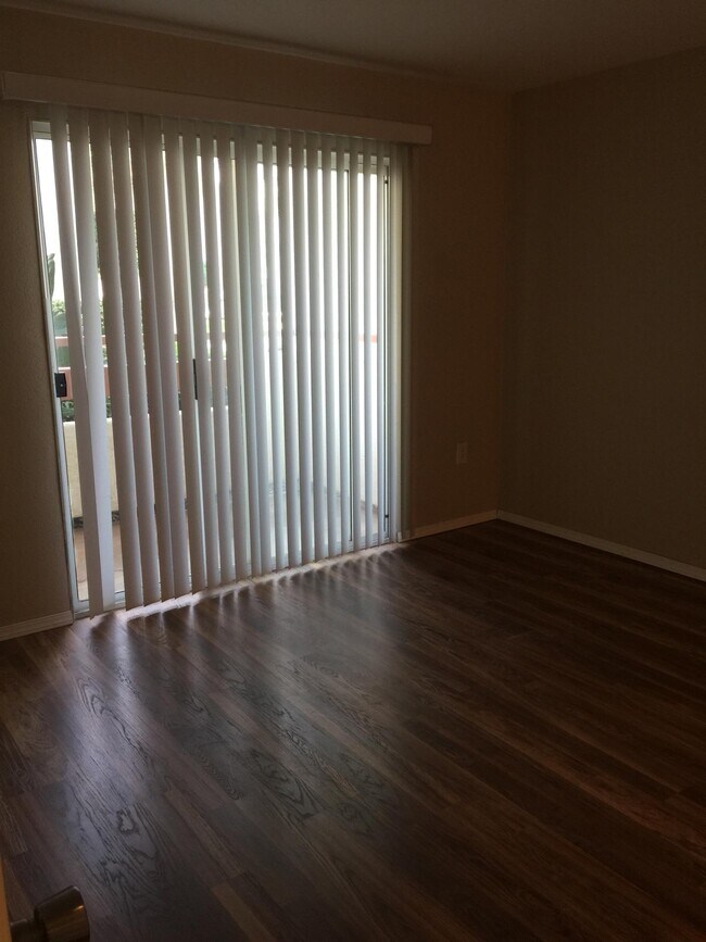 Foto del edificio - 415 Ribbon Beach Way