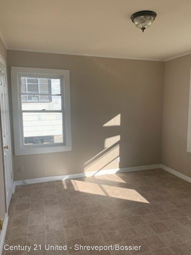 Building Photo - 2 br, 1 bath House - 3126 Looney Street