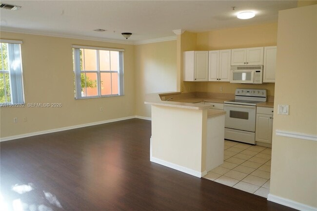 Building Photo - 4404 SW 160th Ave