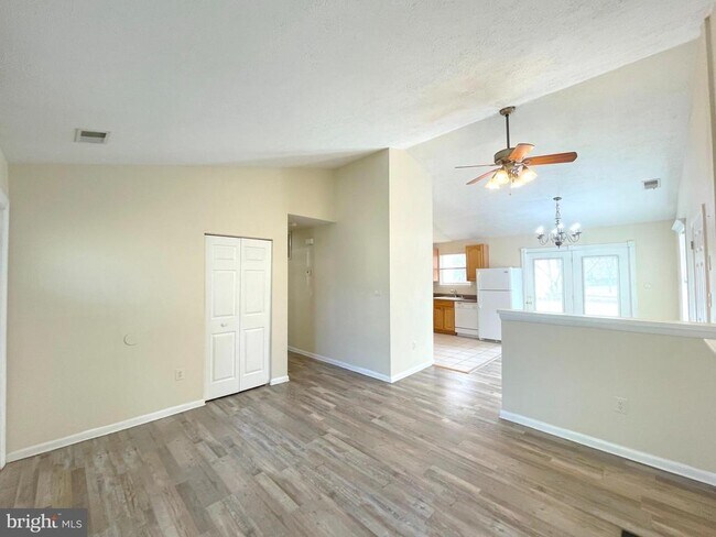 Building Photo - 2161 Freemantle Ct