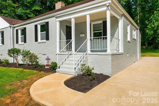 Foto del edificio - 1509 Wickham Ln