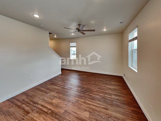 Foto del edificio - 8933 S John Annie Ln