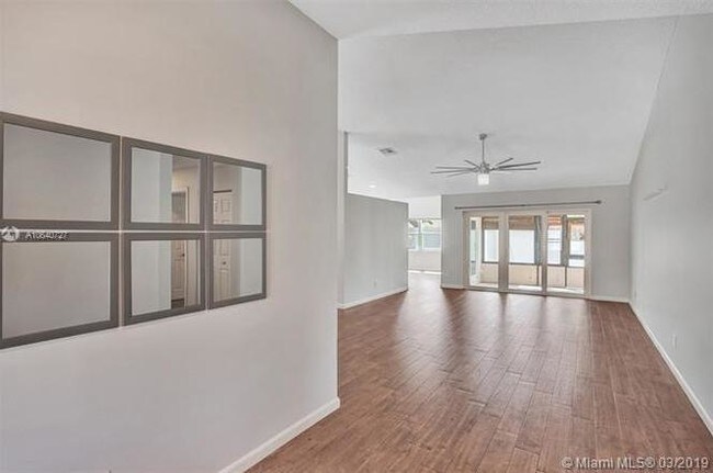 Building Photo - 6000 SW 58th Ct