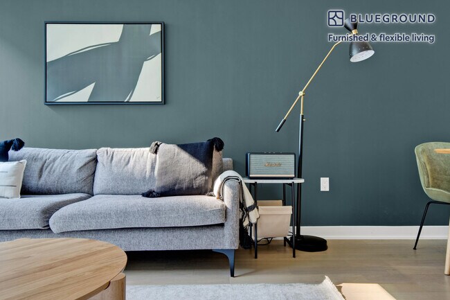 Foto del edificio - 28 K St SE