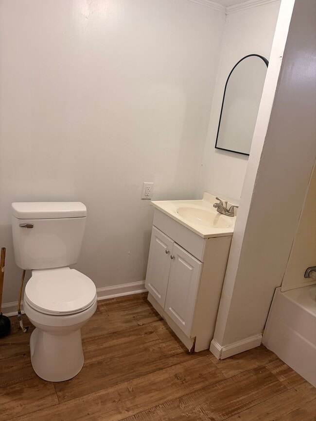 Building Photo - 1083 Pasture Branch Rd