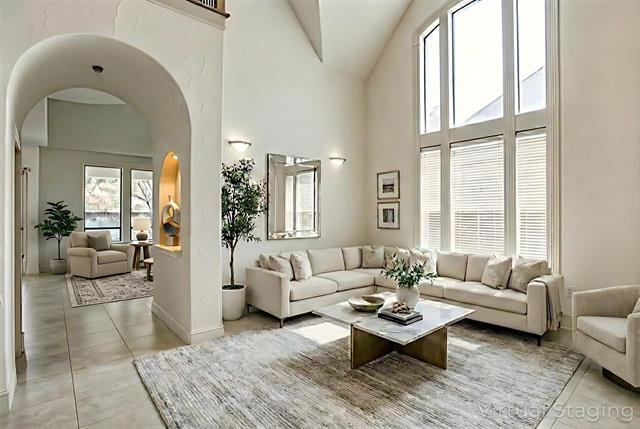 Foto del edificio - 602 Logans Ln