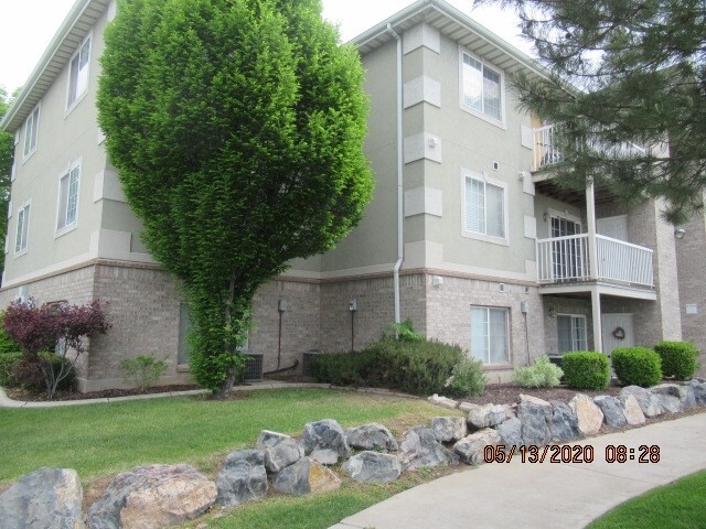 Building Photo - 1311 W 1480 N St