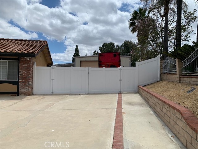 Foto del edificio - 6942 Shadowood St