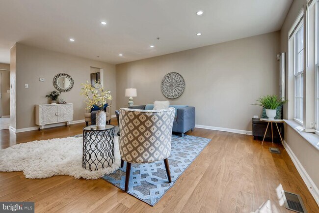 Foto del edificio - 6508 Kimono Ct