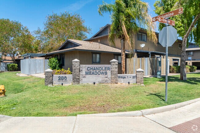 Foto del edificio - Chandler Meadows