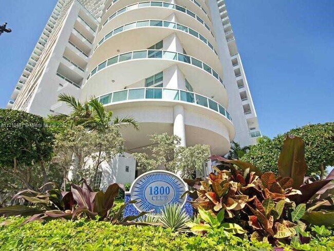 Foto del edificio - 1800 N Bayshore Dr