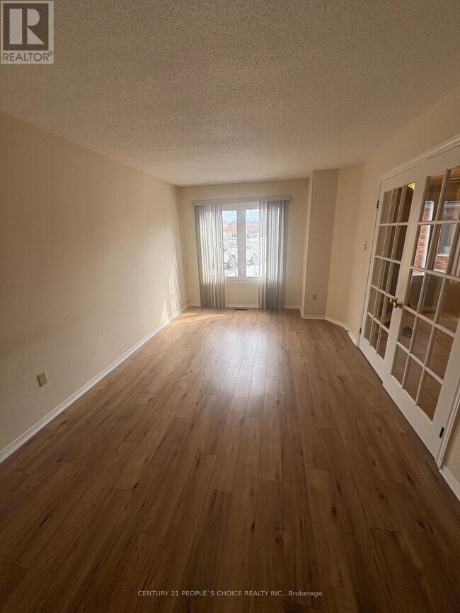 Building Photo - 5255 Tagish Ct