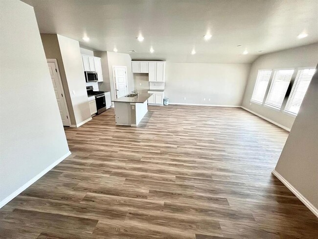 Foto del edificio - 7520 NW 143rd St